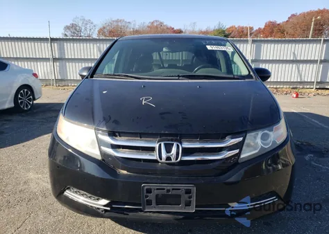 2014 Honda Odyssey Exl z USA, uszkodzony, nr VIN 5FNRL5H69EB088348